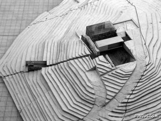 Top 10 Coolest Underground Houses