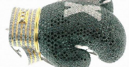 Boxing Gloves Made with Dimonds