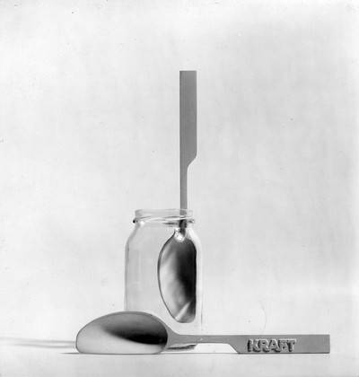 Ingenious Jar-Friendly Spoons