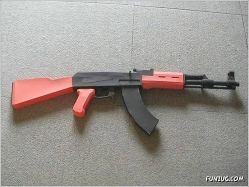 Amazing Papercraft Weapons Art