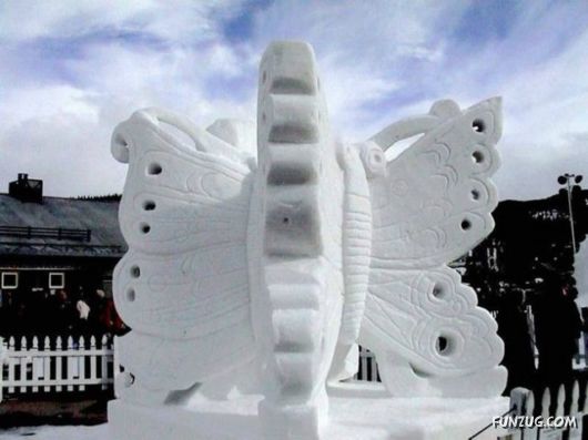Amazing Snow Sculptures Art