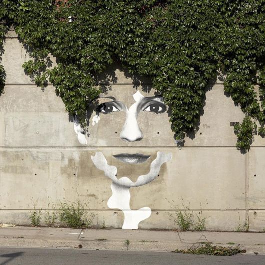 Amazing Street Art Uses Its Surroundings 