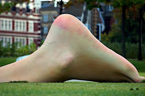 Amazing Sculpture of a Swimmer