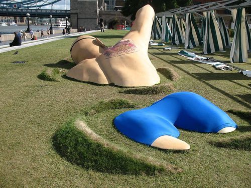 Amazing Sculpture of a Swimmer