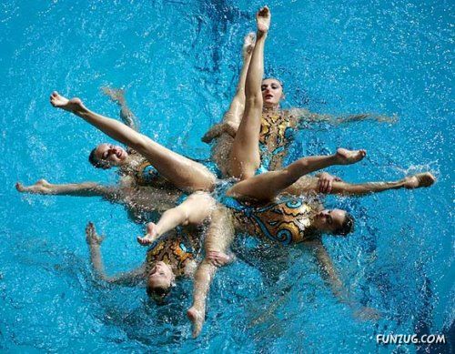 Amazing Synchronized Swimming Art ( wOw )