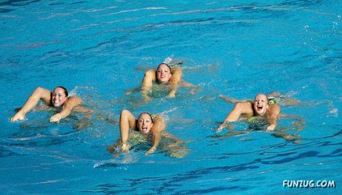 Amazing Synchronized Swimming Art ( wOw )