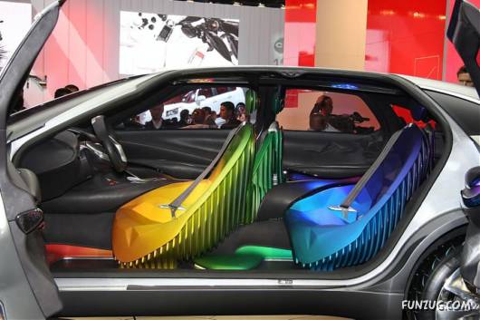 Amazing Auto Car Show at Paris