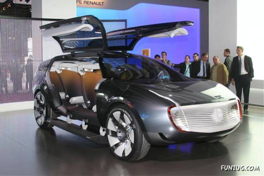 Amazing Auto Car Show at Paris