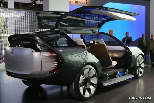 Amazing Auto Car Show at Paris