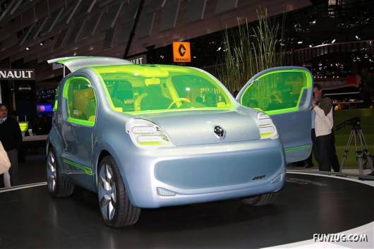 Amazing Auto Car Show at Paris