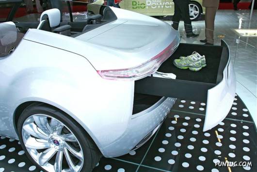 Amazing Auto Car Show at Paris