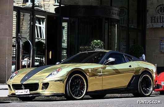Beautiful Golden Ferrari 599 GTB
