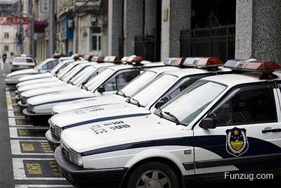 Top 50 Police Cars Around the World