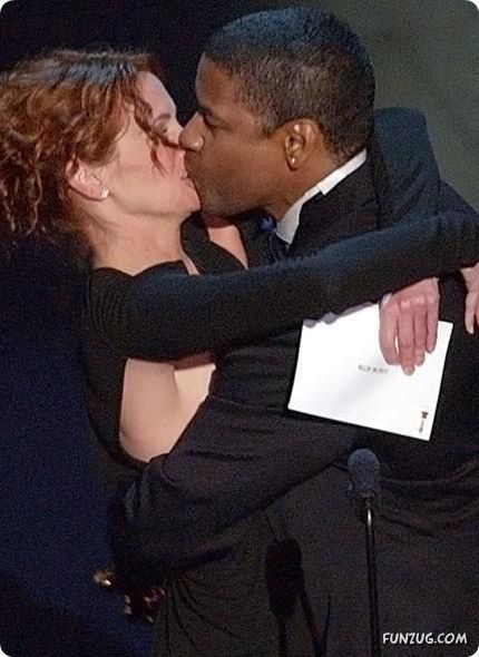 Famous Celebrities Kisses