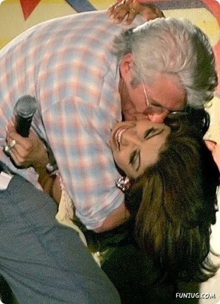 Famous Celebrities Kisses