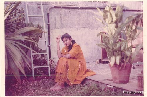 Never Underestimate an Average Looking Girl