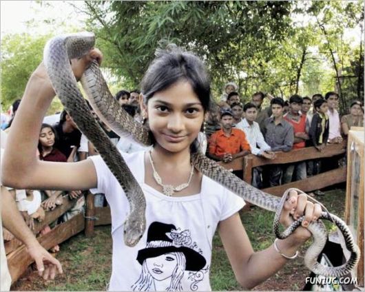 Galz and Snakes Crazy Photography