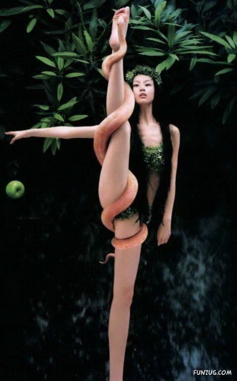 Galz and Snakes Crazy Photography