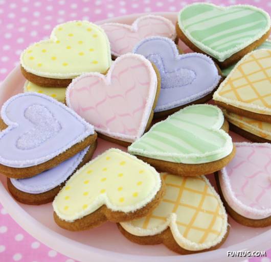 Cutest Biscuits for Your Loved Ones on Valentines Day