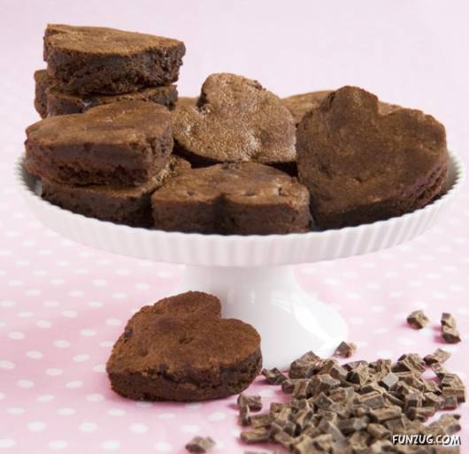 Cutest Biscuits for Your Loved Ones on Valentines Day