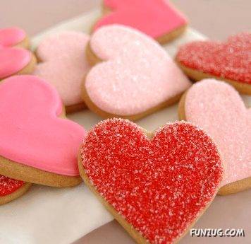 Cutest Biscuits for Your Loved Ones on Valentines Day