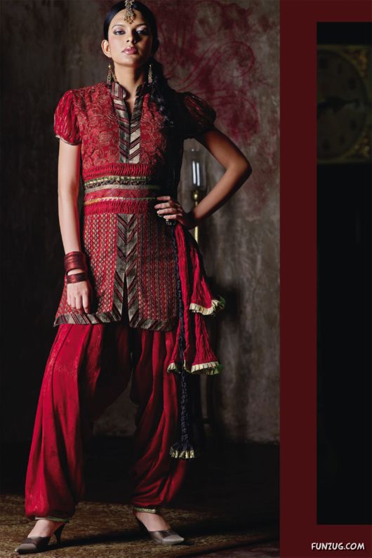 Desi Salwar Kameez Designs for Galz