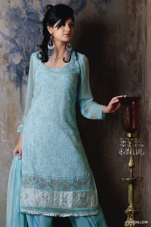 Desi Salwar Kameez Designs for Galz