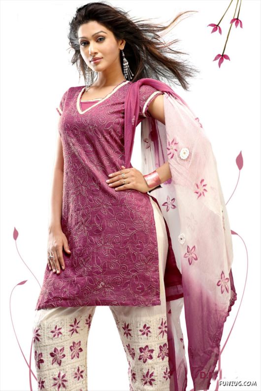 Desi Salwar Kameez Designs for Galz