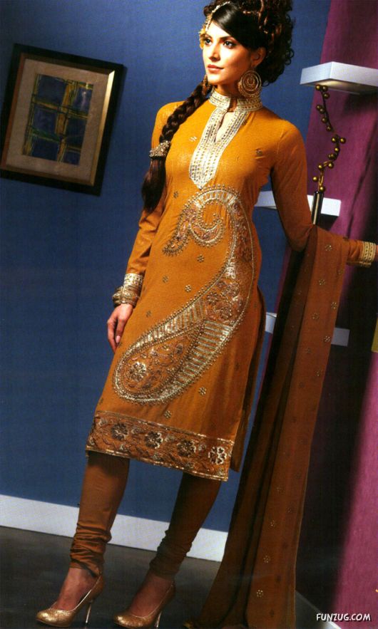 Desi Salwar Kameez Designs for Galz