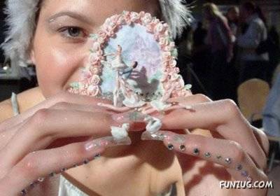 Ever Seen Such Strange Manicure ?