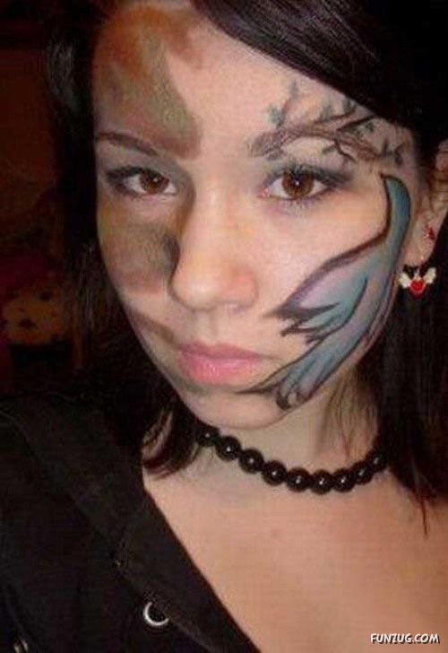 Top Worst MakeUps on Women