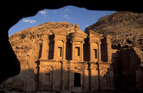 New 7 Wonders Vs. Ancient 7 Wonders of the World 