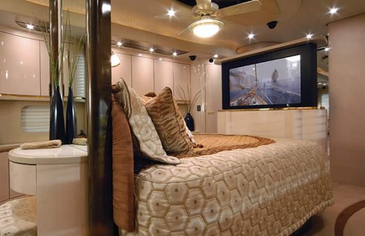 Very Big Luxurious Bus