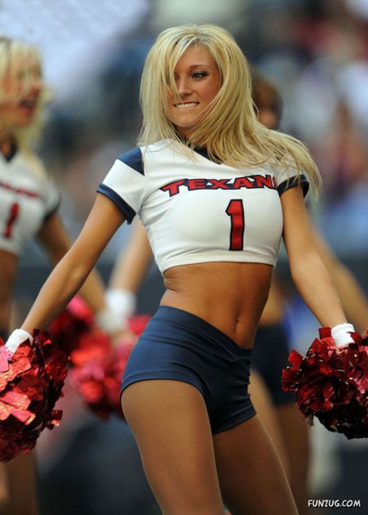 Most Beautiful Cheerleaders