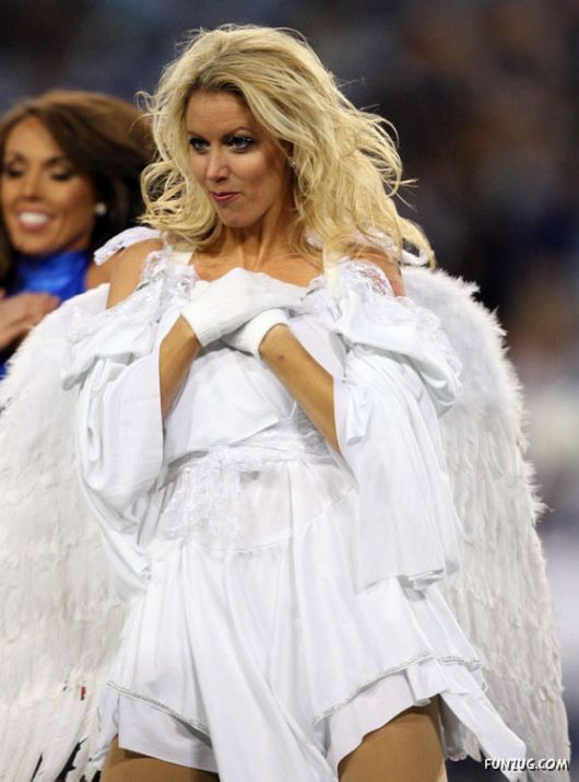 Most Beautiful Cheerleaders