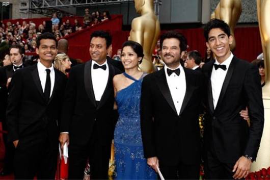 8 Oscars for Slumdog Millionaire