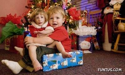 Amazing Smallest Girl in the World