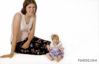 Amazing Smallest Girl in the World