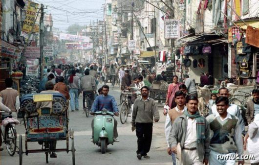 The Streets And People Of India
