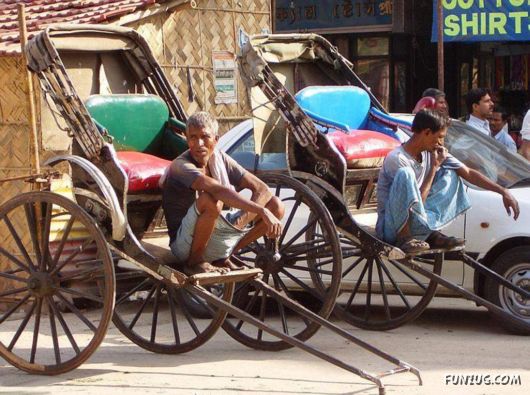 The Streets And People Of India