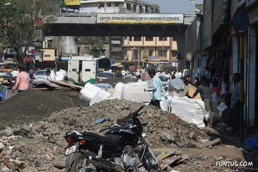 The Streets And People Of India