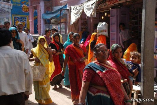 The Streets And People Of India