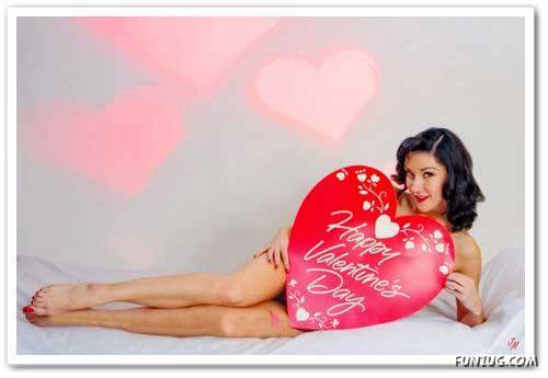 Happy Valentines Day from Funzug Team