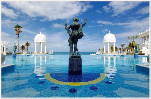 Most Beautiful Infinity Pools