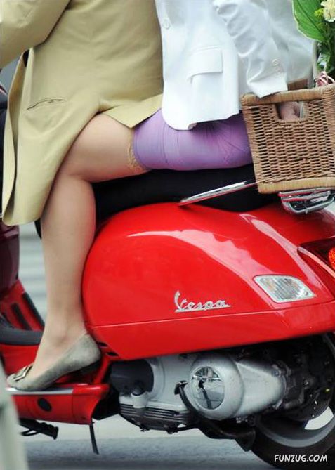 Street Candid Couples Photography