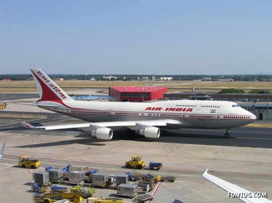 Air India Boeing and Airbus Pictures