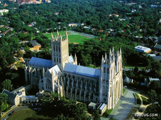 Amazing Castles Around the World Castles