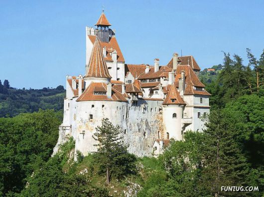 Amazing Castles Around the World Castles