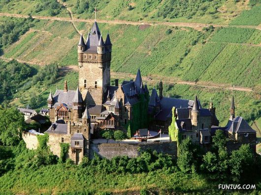Amazing Castles Around the World Castles