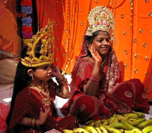 Daily Life in Kathmandu, Nepal By Matthew Herschmann